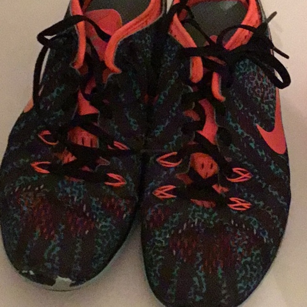 Worn only a few time in perfect condition